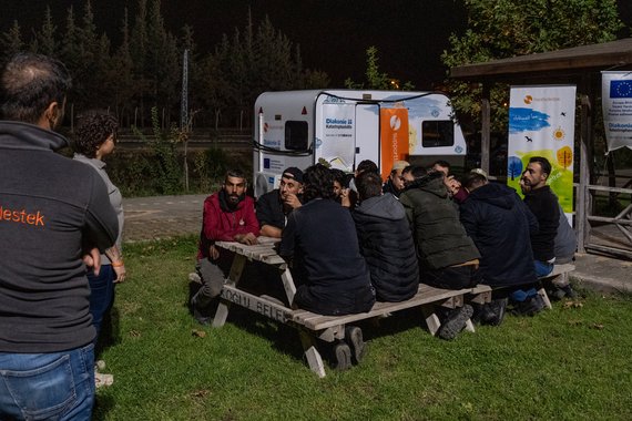 In der Sitzung wurden Themen wie Arbeitsteilung in der Familie und Frauenrechte behandelt.